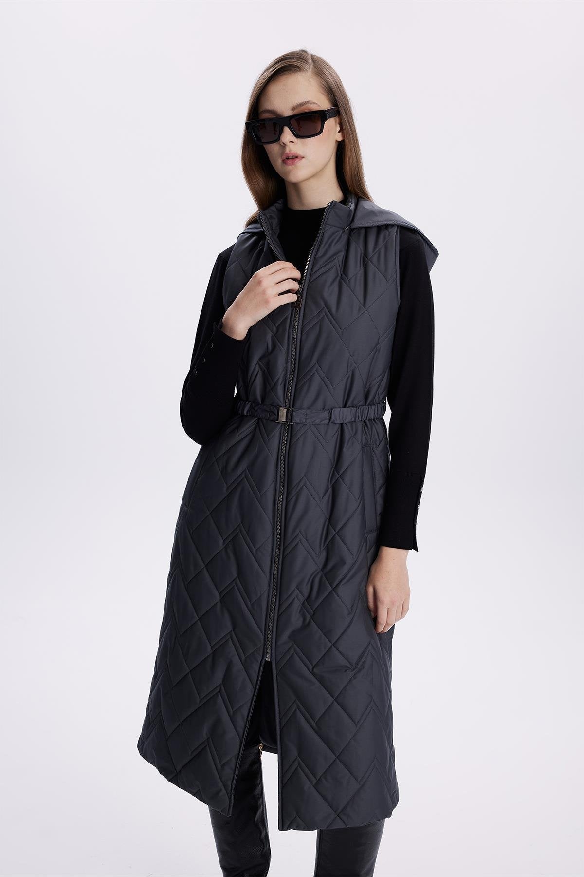 Hooded Long Quilted Puffer Vest – Black