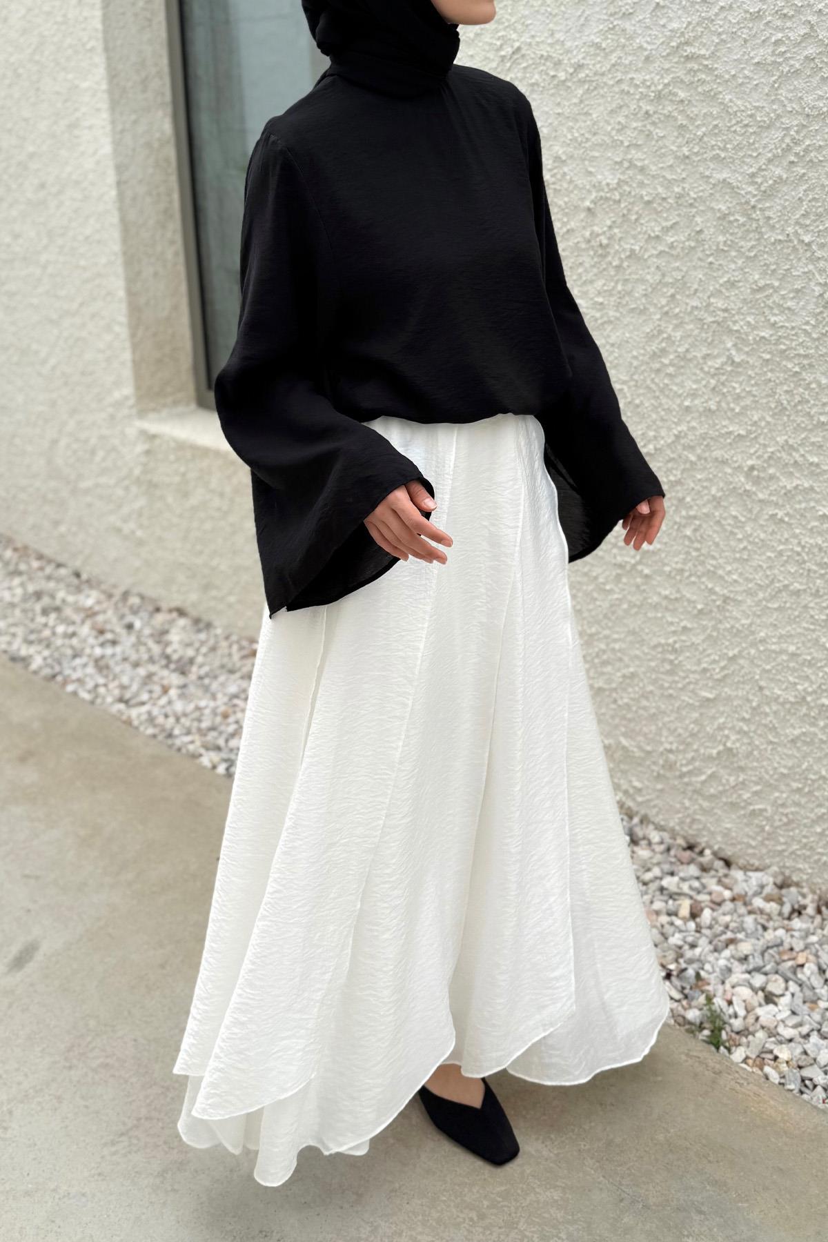 Asymmetric Detail Midi Skirt in Off White