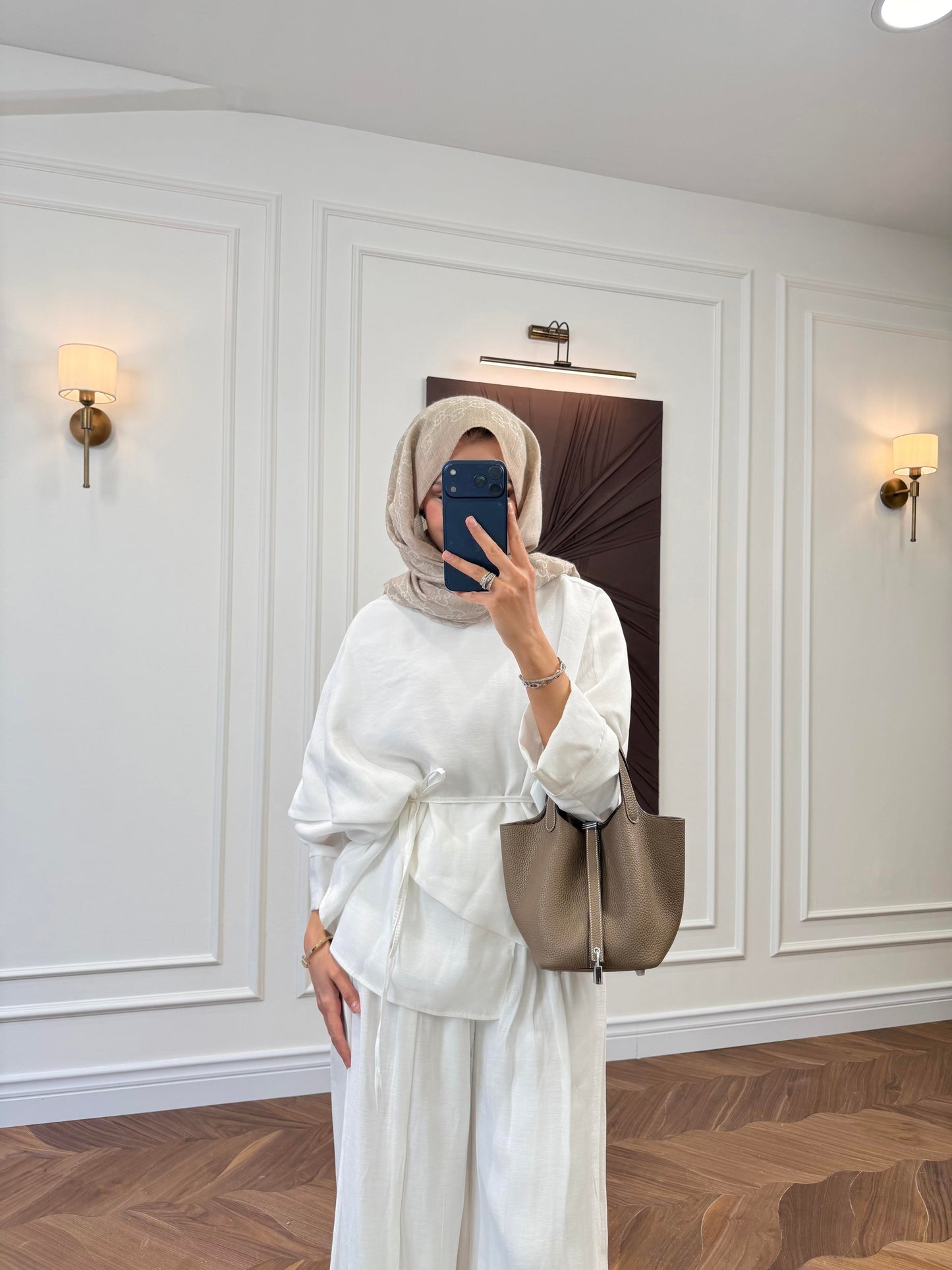 Lorin Two-Piece Set – Off White