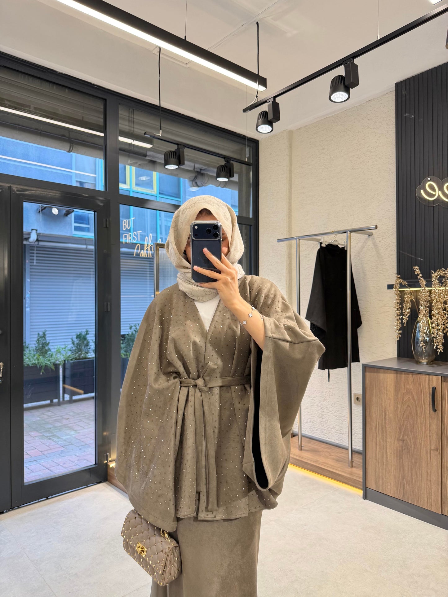 Sandy Luxe Belted Two-Piece Set – Beige