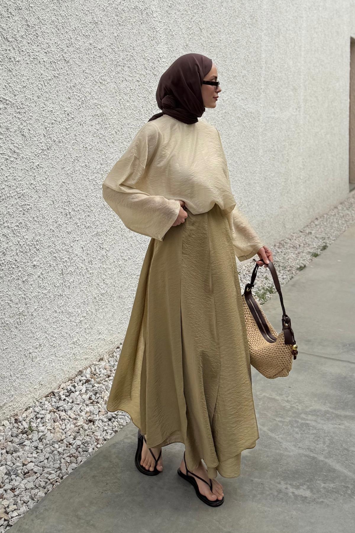 Olive Detail Midi Skirt in Brown