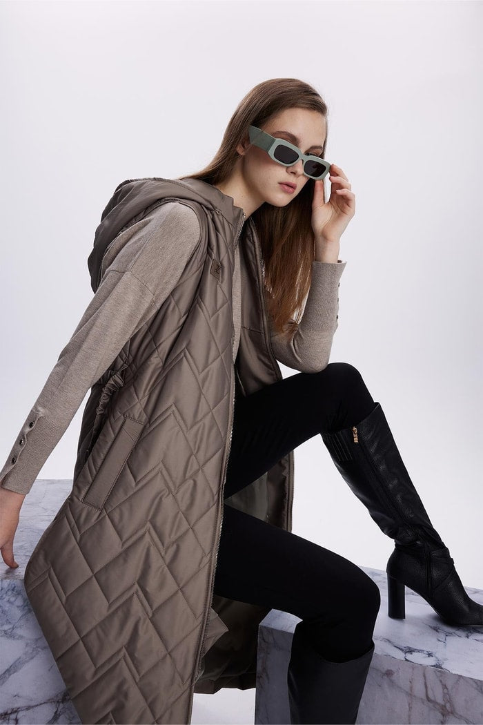 Hooded Long Quilted Puffer Vest – Green