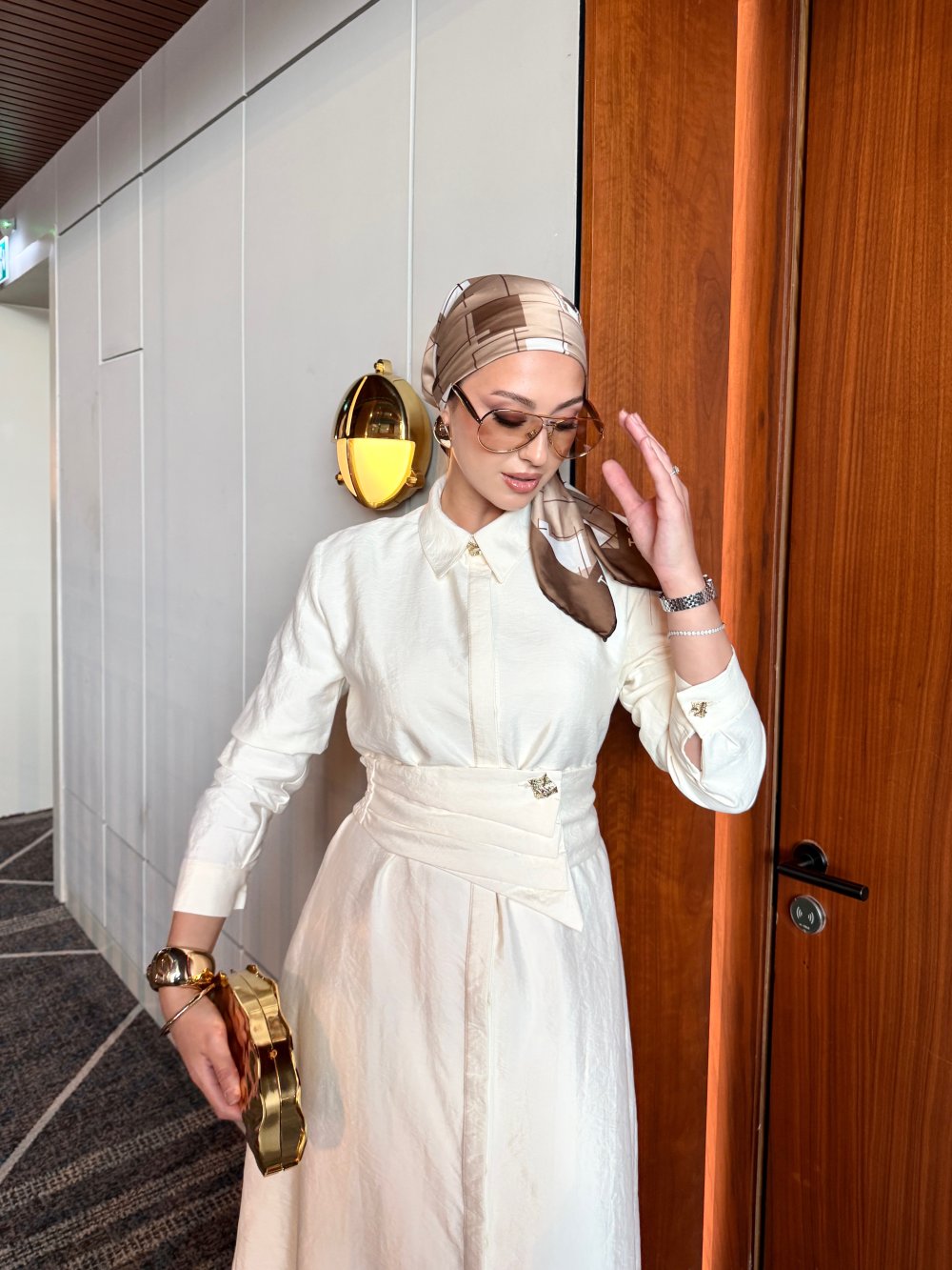 Buckle Detailed Chic Dress Beige