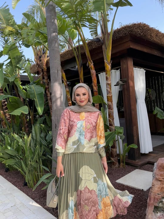 Floral Green Pleated Set