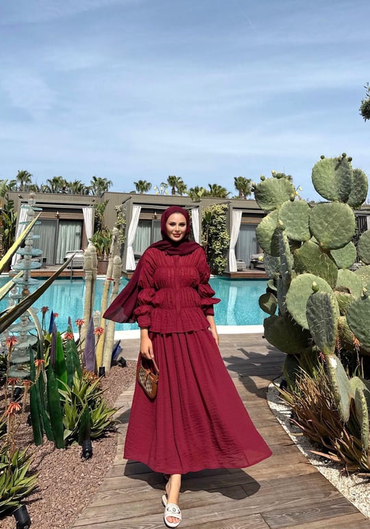 Lightweight Blouse and Skirt Set with in Burgundy