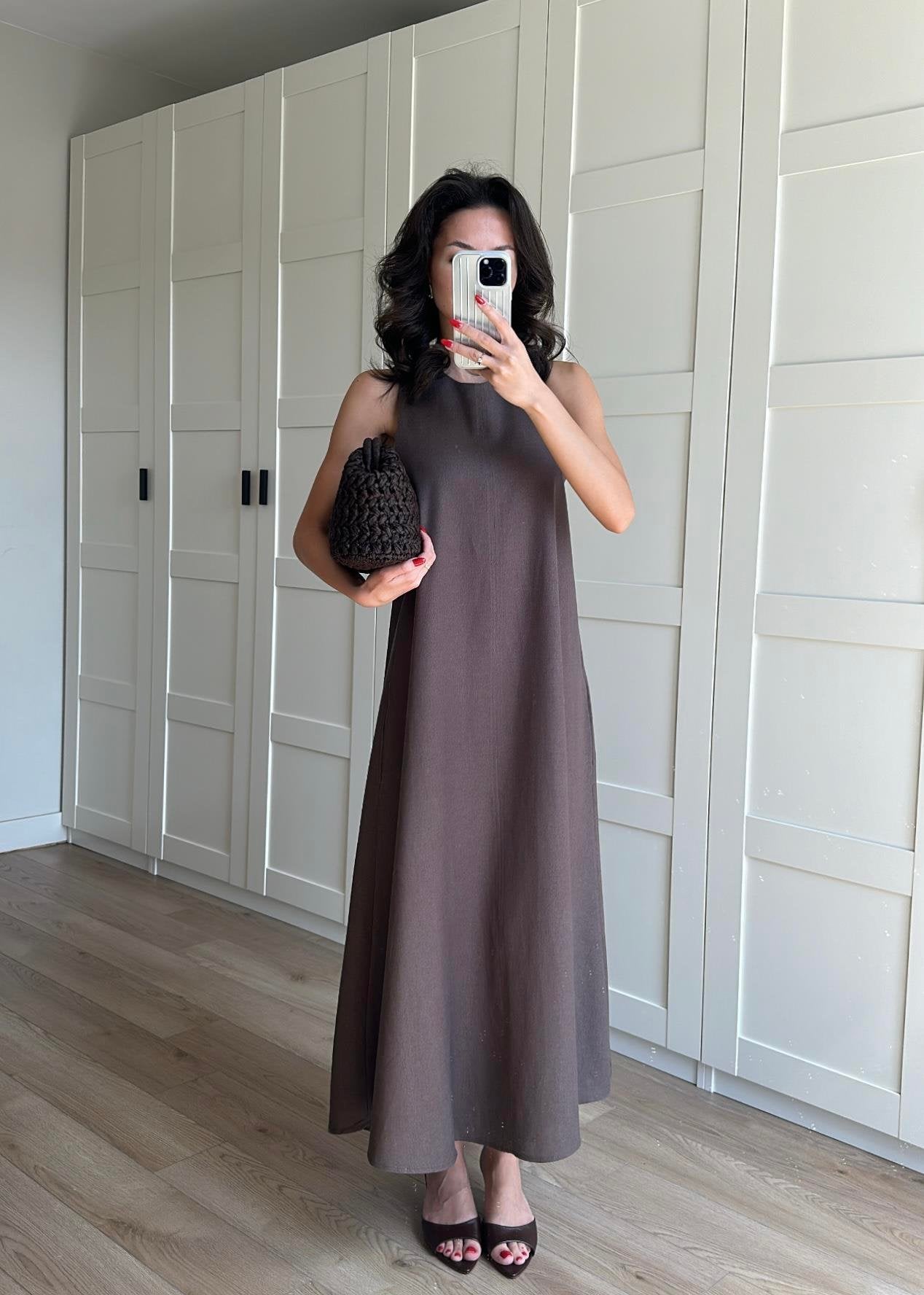 Sleeveless Linen Inner Dress – Brown
