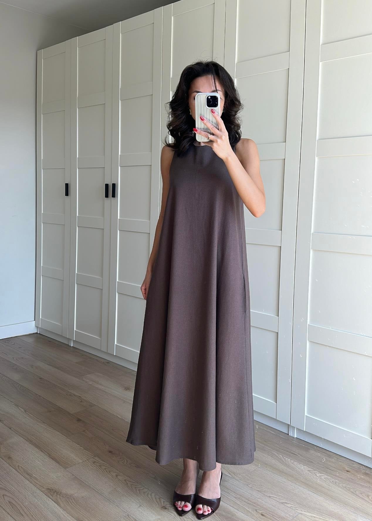 Sleeveless Linen Inner Dress – Brown