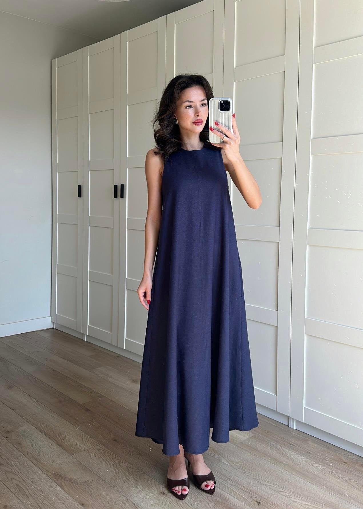 Sleeveless Linen Inner Dress – Navy Blue