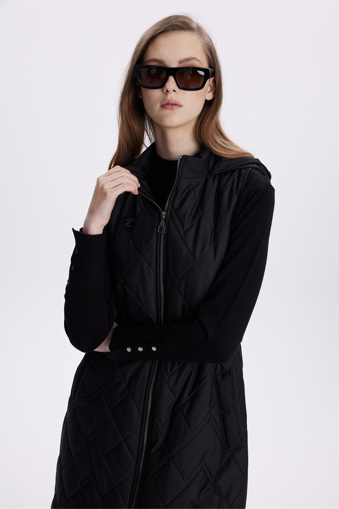 Hooded Long Quilted Puffer Vest – Black