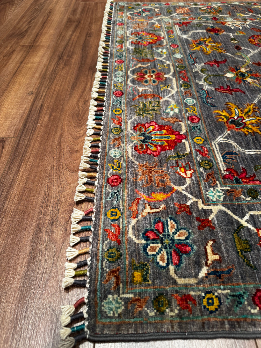 SULTANİ ÇİÇEKLİ ORJİNAL EL DOKUMASI GRİ KÖK BOYA YÜN HALI 124X181 2.24 METREKARE - 3X5 FT
