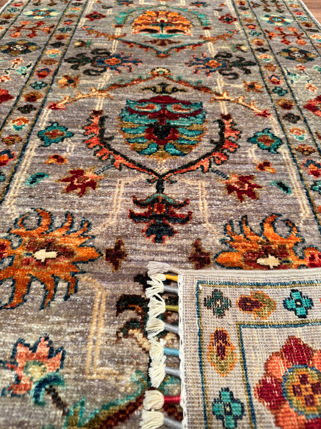 SULTANİ BİNBİRGECE YOLLUK ORJİNAL EL DOKUMASI GRİ KÖK BOYA YÜN HALI 0.82X253 2.07 METREKARE - 3X9 FT
