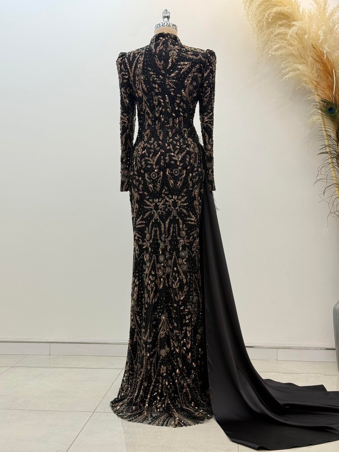 Alessa Evening Dress - Black-Gold - view 4