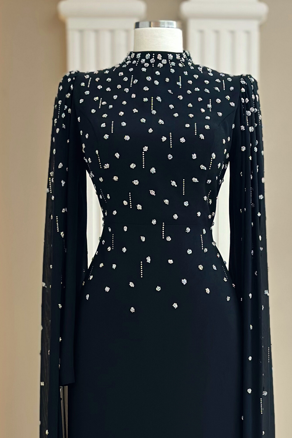 Afra Modest Evening Dress - Black