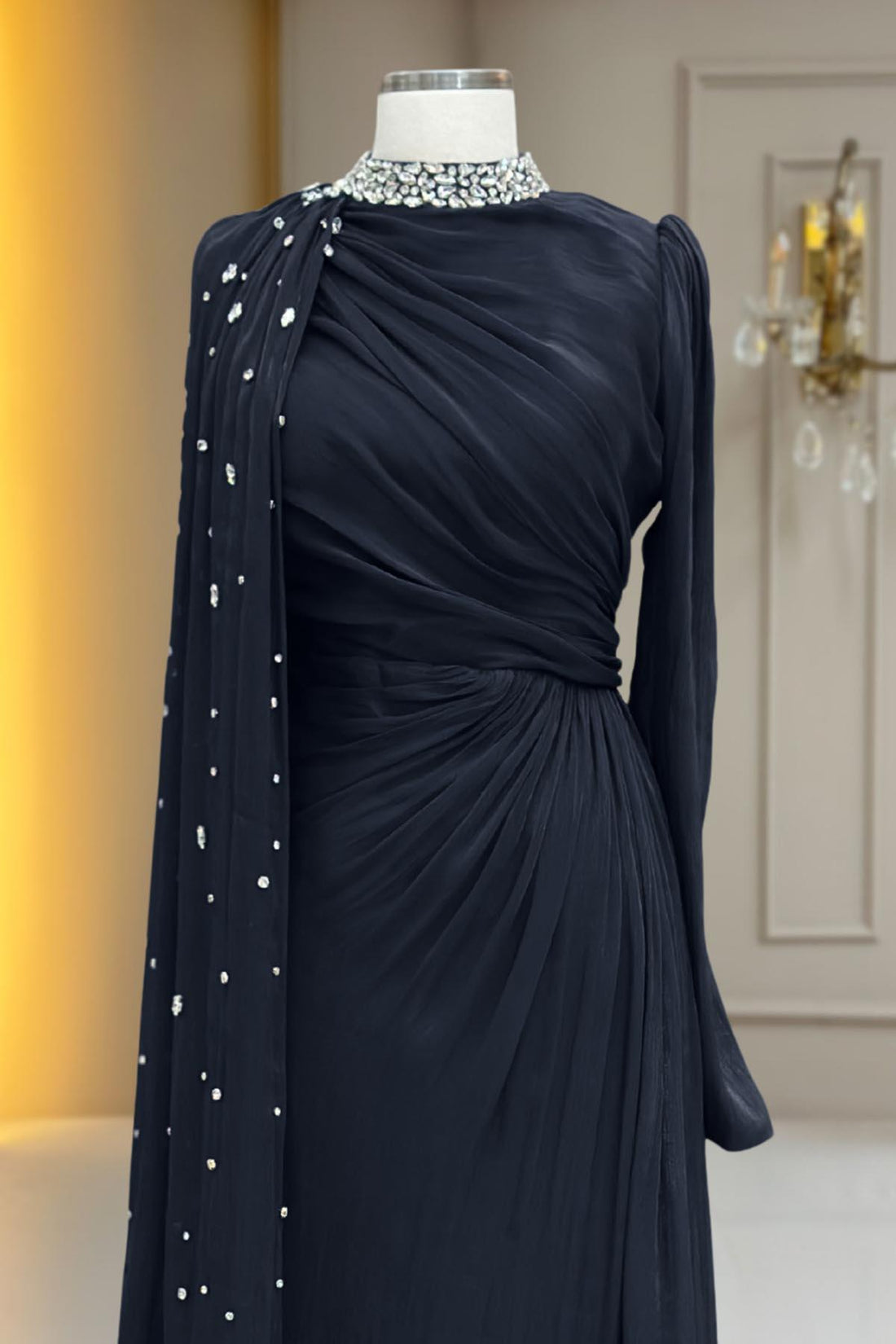 Helen Modest Evening Dress - Black