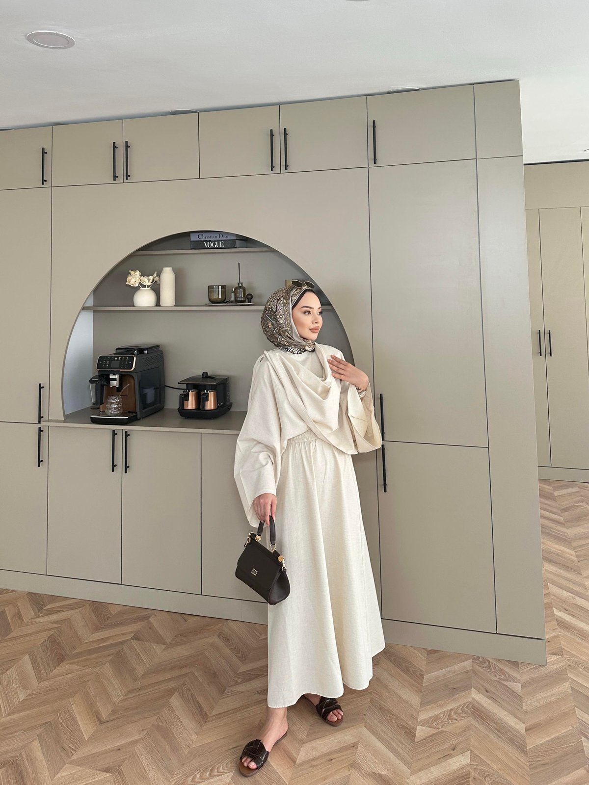 Clif Beige Linen Skirt Set