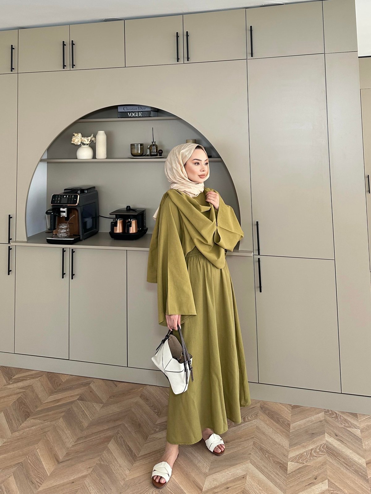 Oil Green Linen Skirt Set