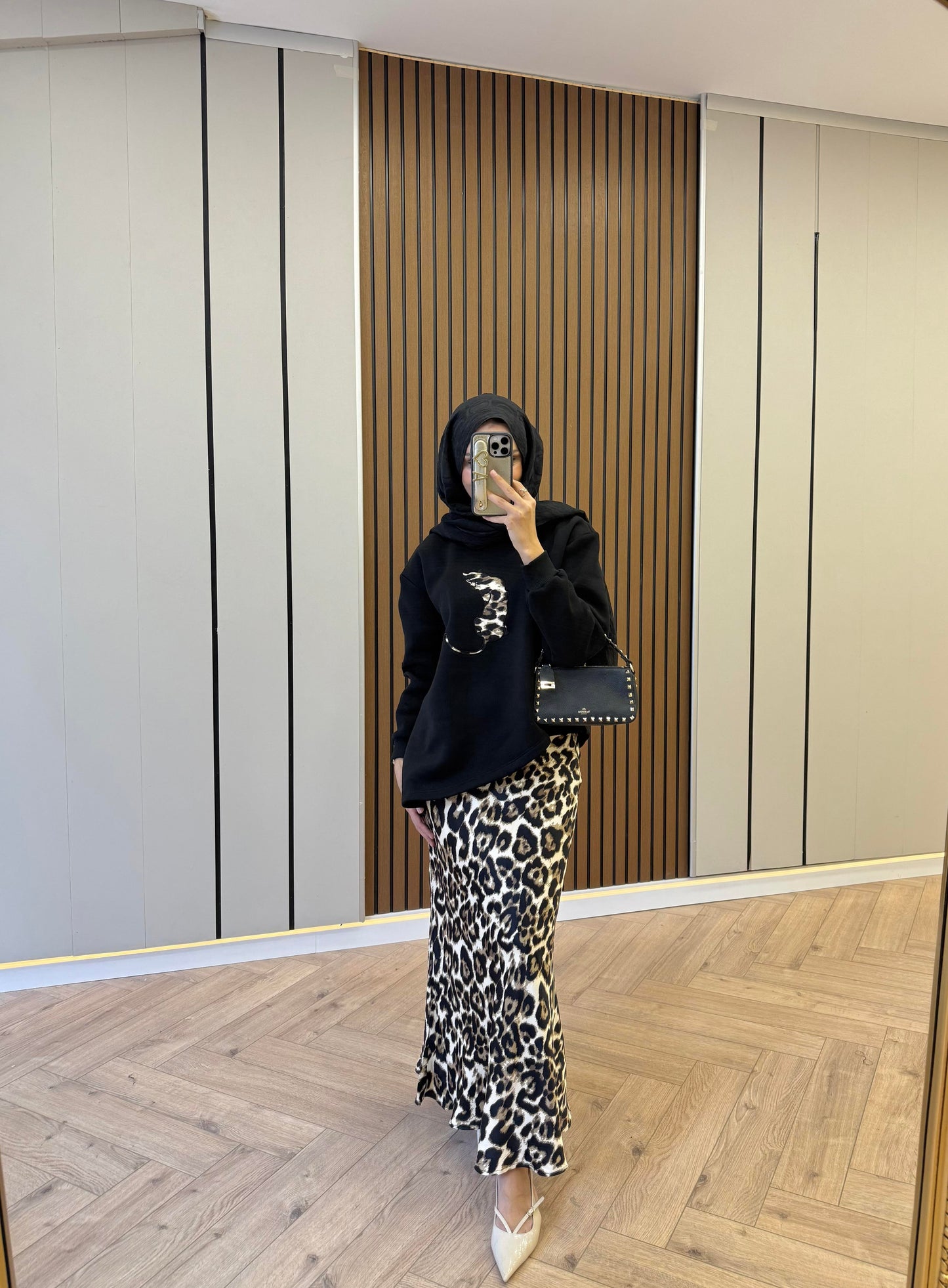 Satin Skirt Leopard Print Set – Black & Green Ombre