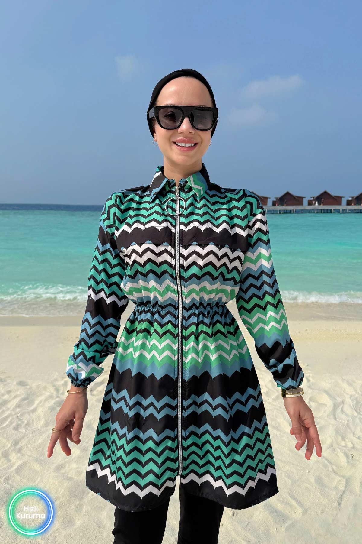 Modest Geometric Print Two-Piece Swimsuit โ Full Coverage Burkini