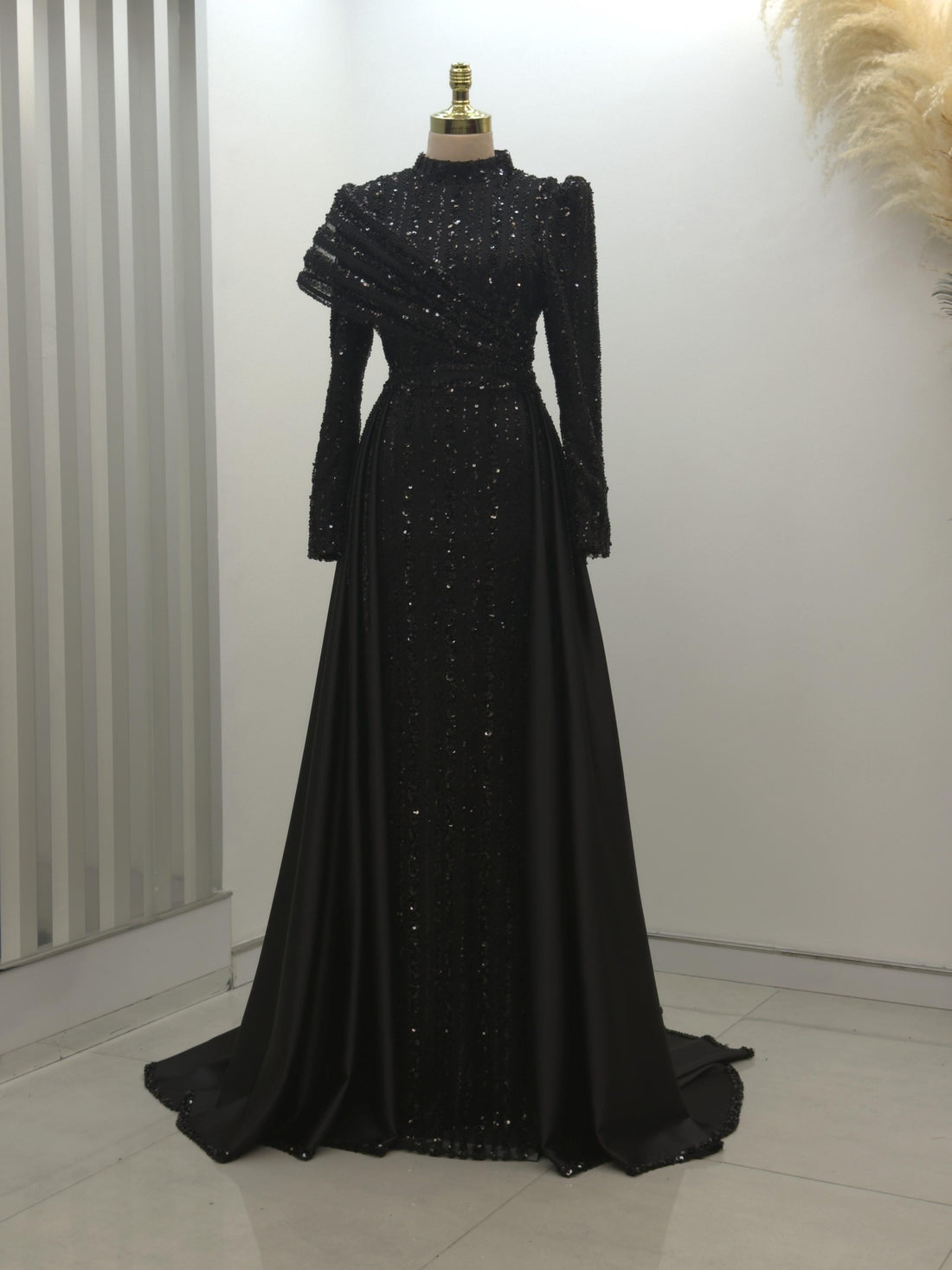 Elegance Evening Dress - Black