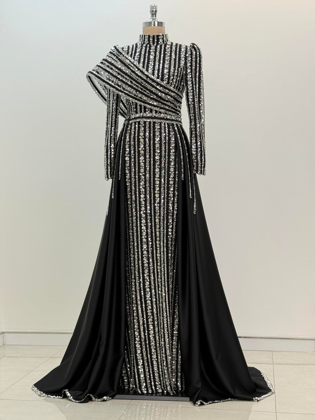 Elegance Evening Dress - Black-Silver