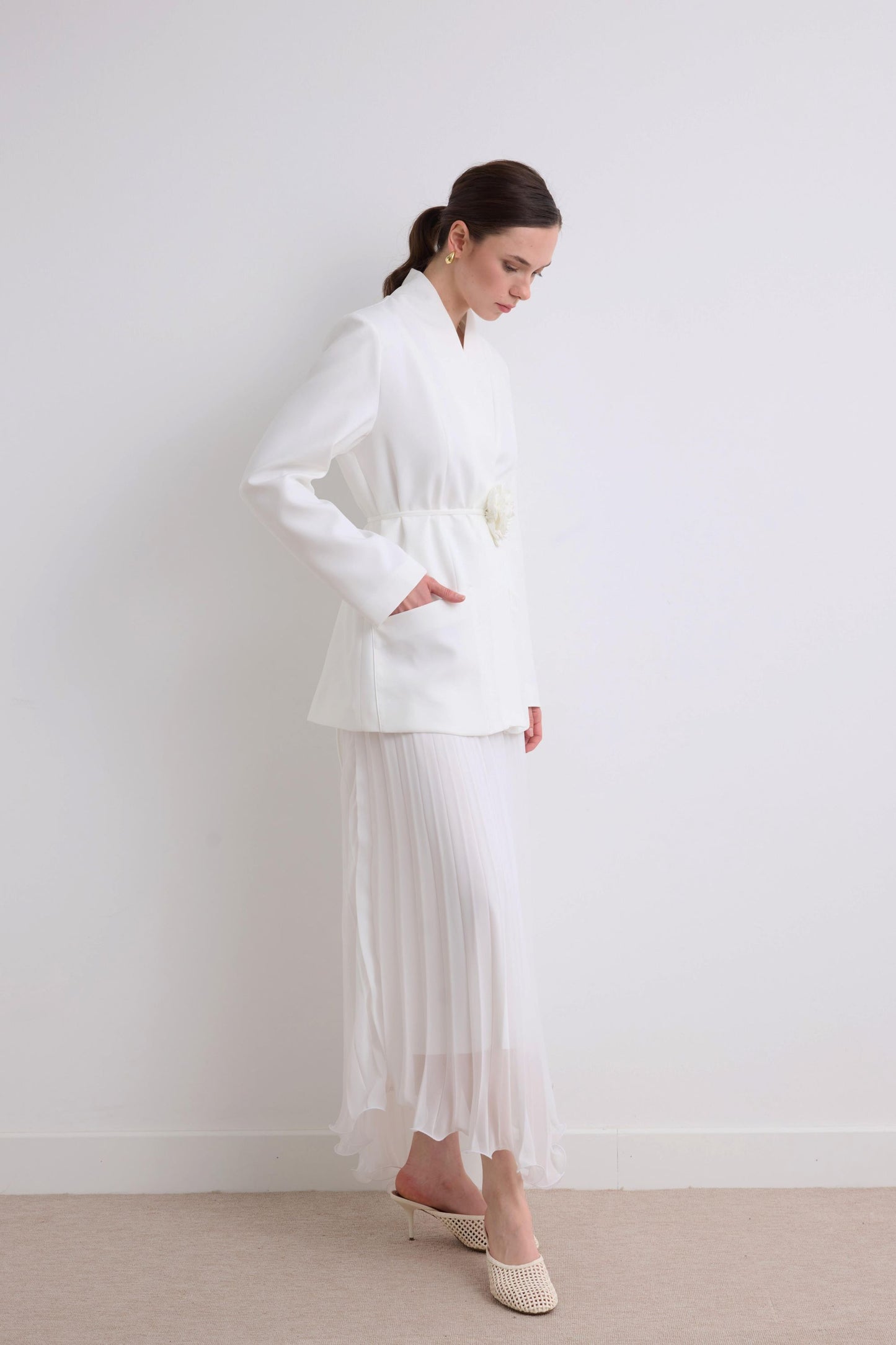 Rose Detail Chiffon Skirt & Blazer Wedding Set