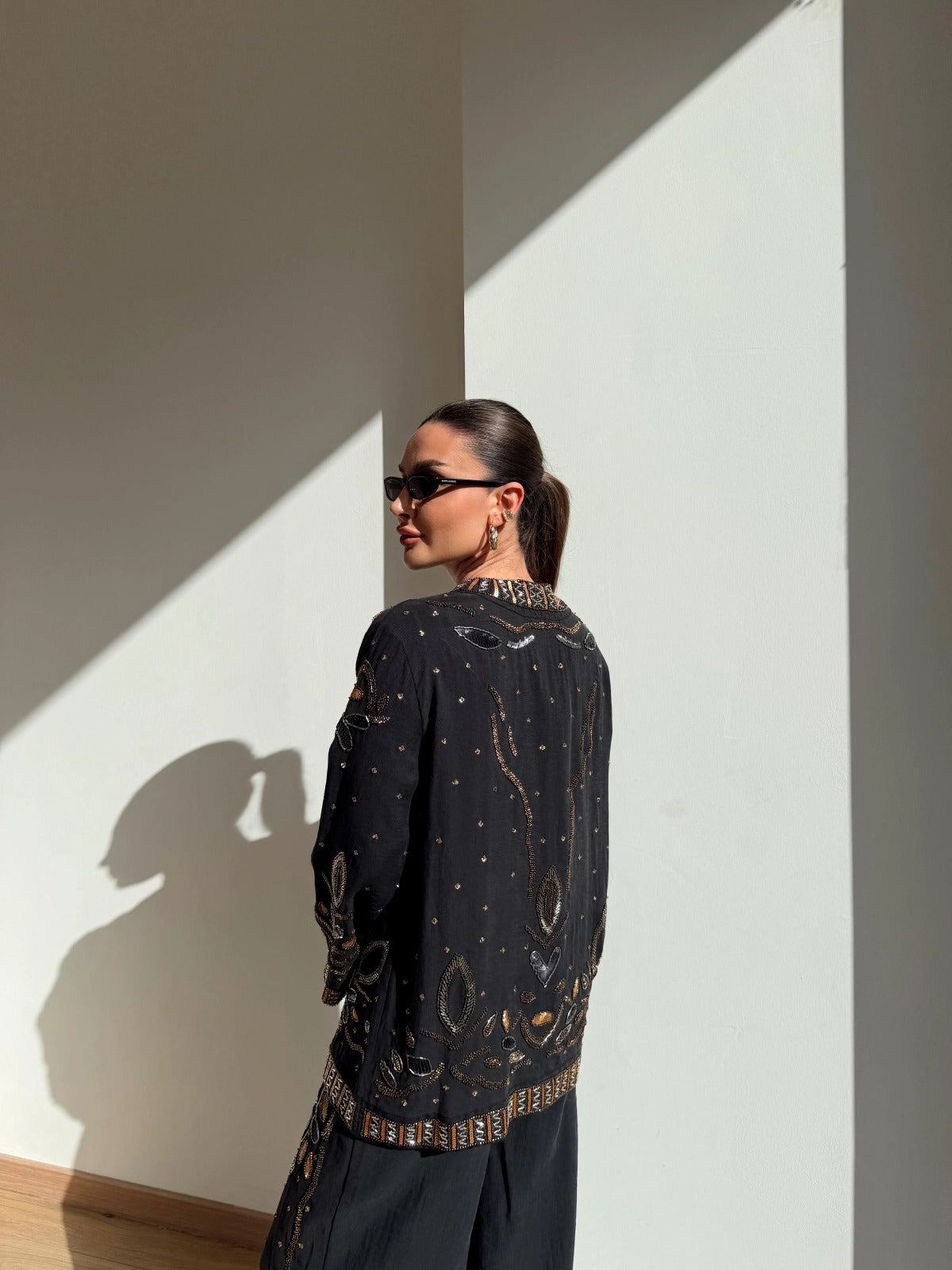 Limited Collection Embroidered Kimono & Pants Two-Piece Set – Black