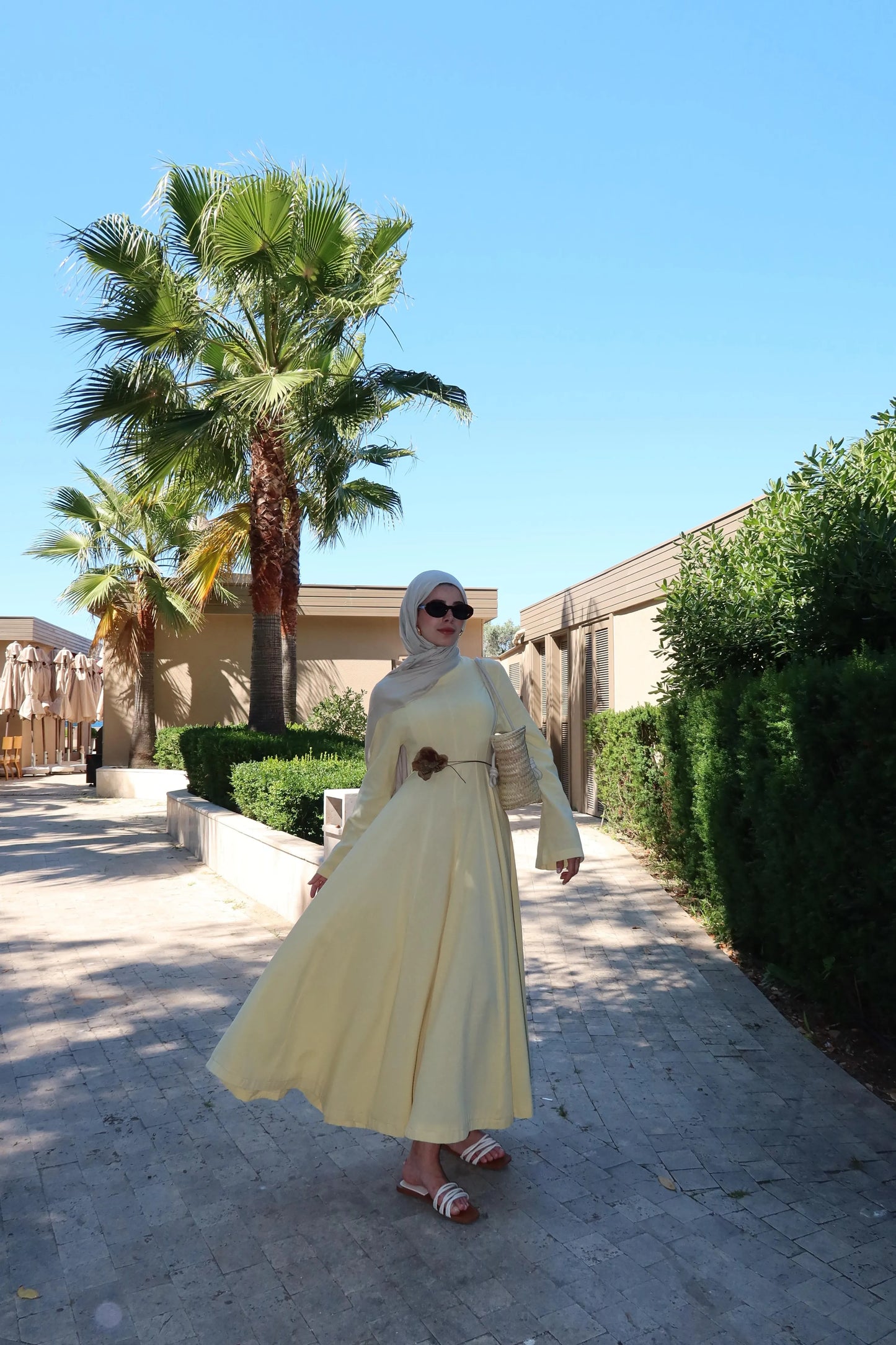 100% Linen Fitted Maxi Dress – Butter Yellow