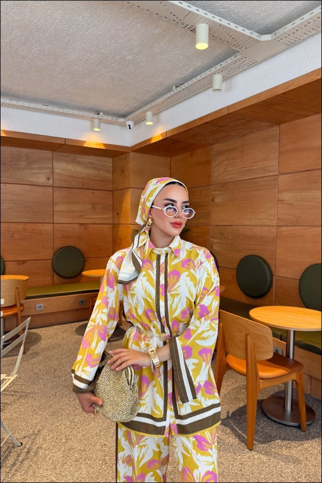 Como Chic Three-Piece Outfit Set