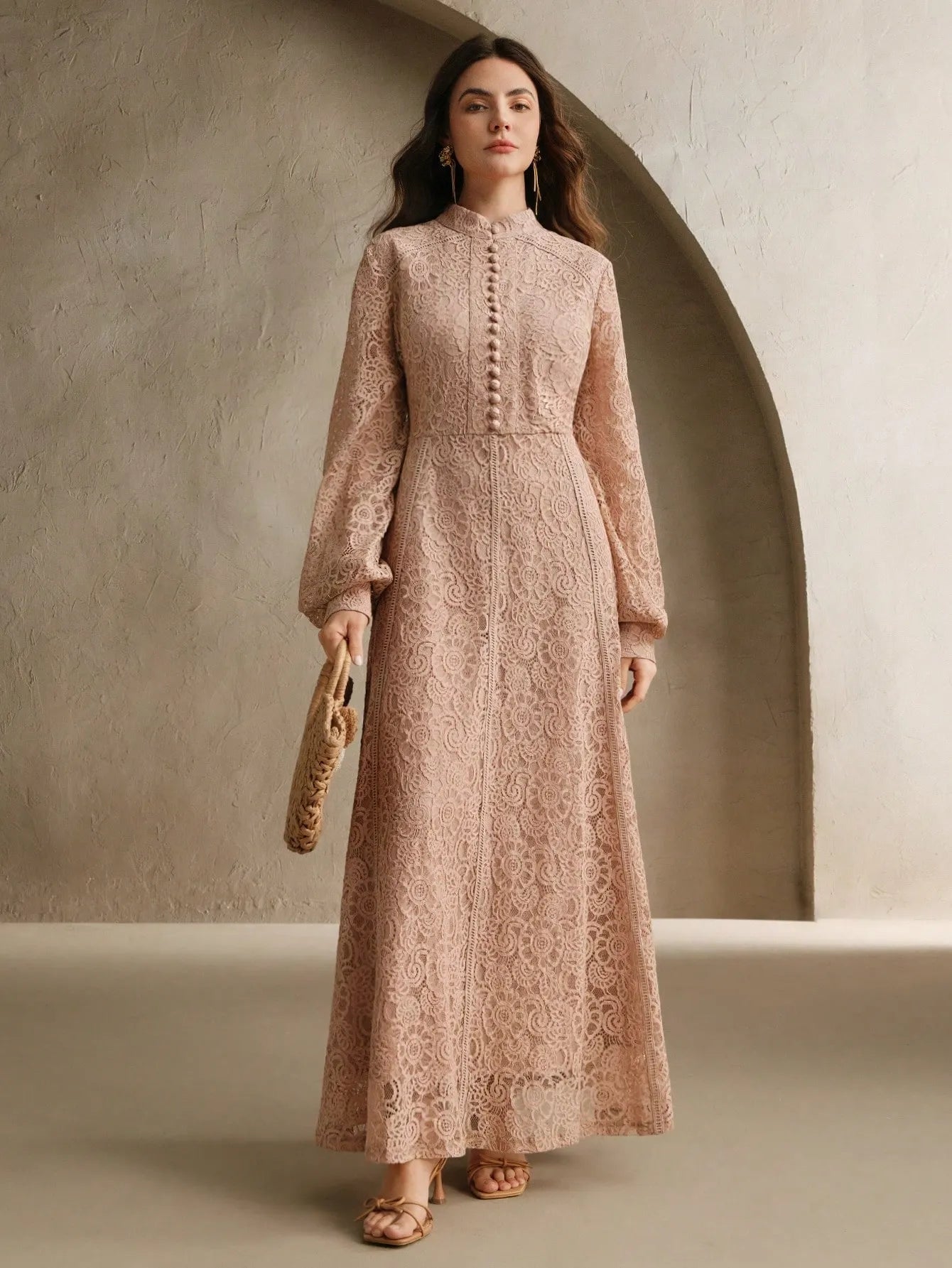 Long‑Sleeve Rose Lace Maxi Dress – Soft Pink