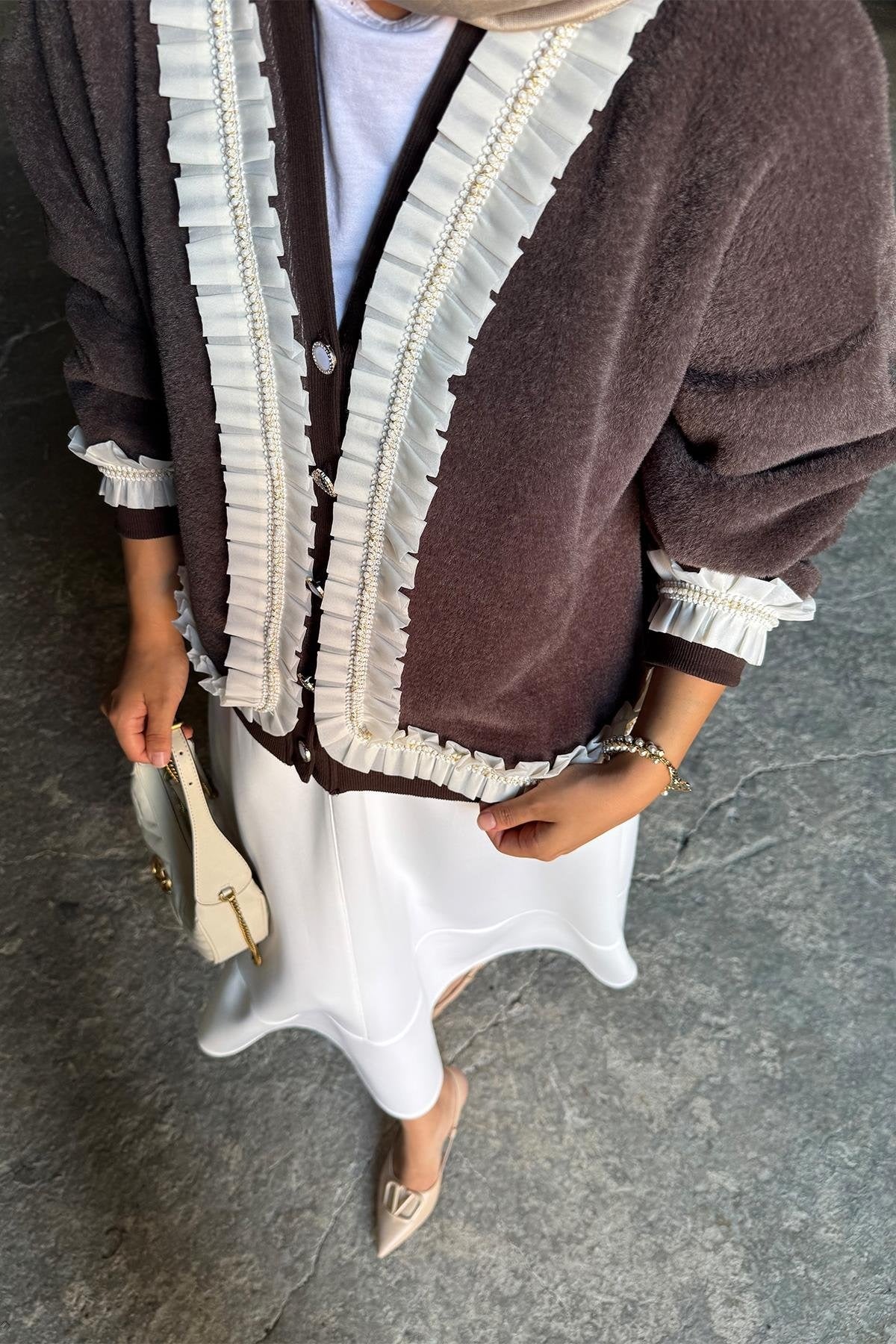 Ruffled Plush Knit Cardigan – Brown