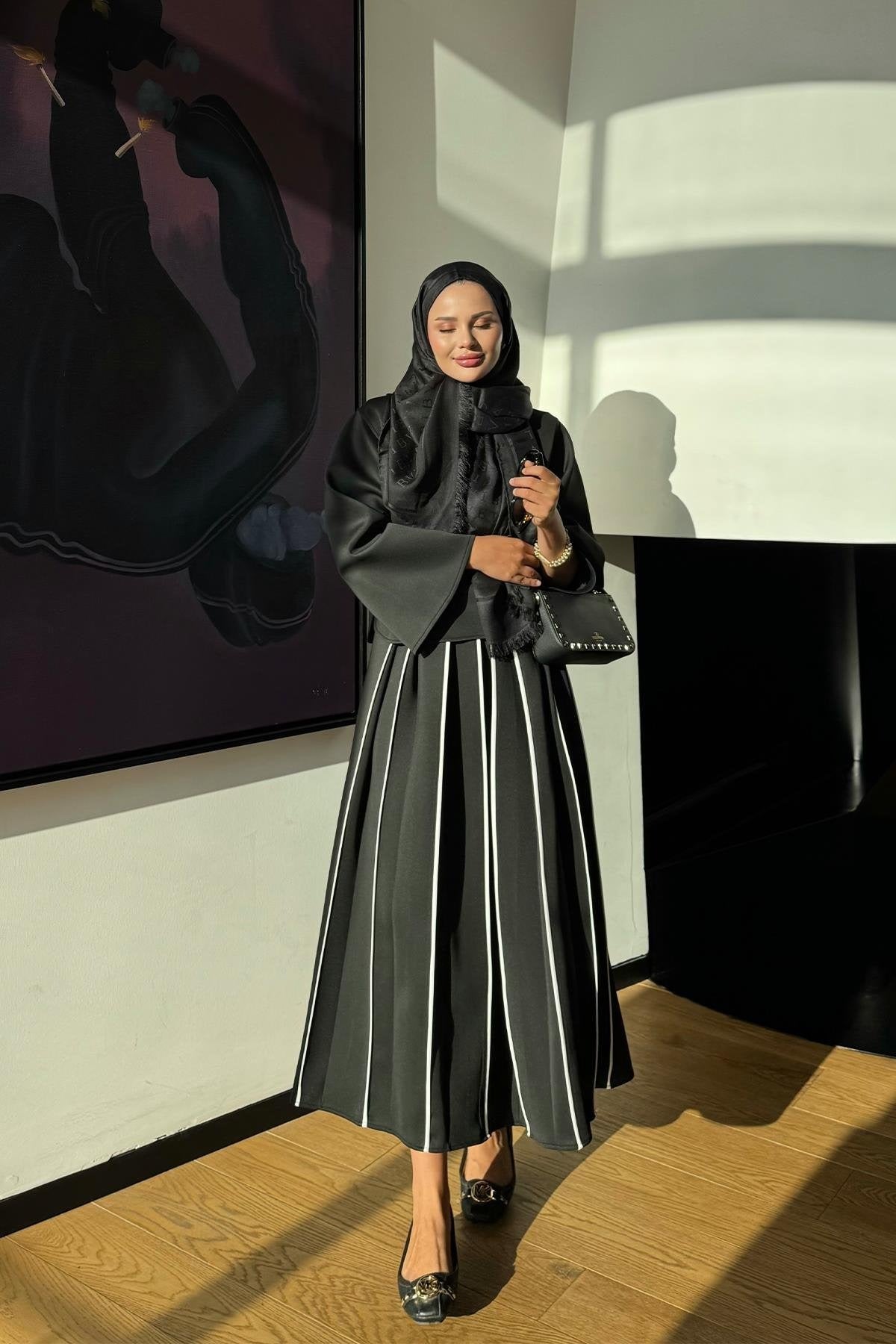 Black Scuba Skirt Co-Ord with Contrast Piping