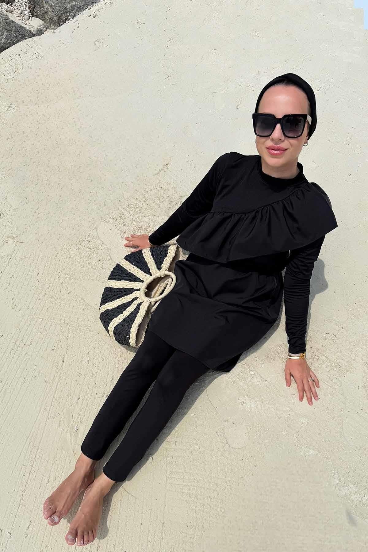 Ruffle Detail Full Coverage Burkini - 2 Piece Modest Swimsuit in Black