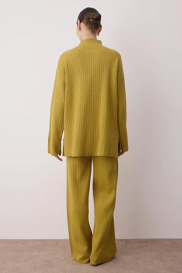 Olive Green Gold-Button Knit Top & Pants Two-Piece Set