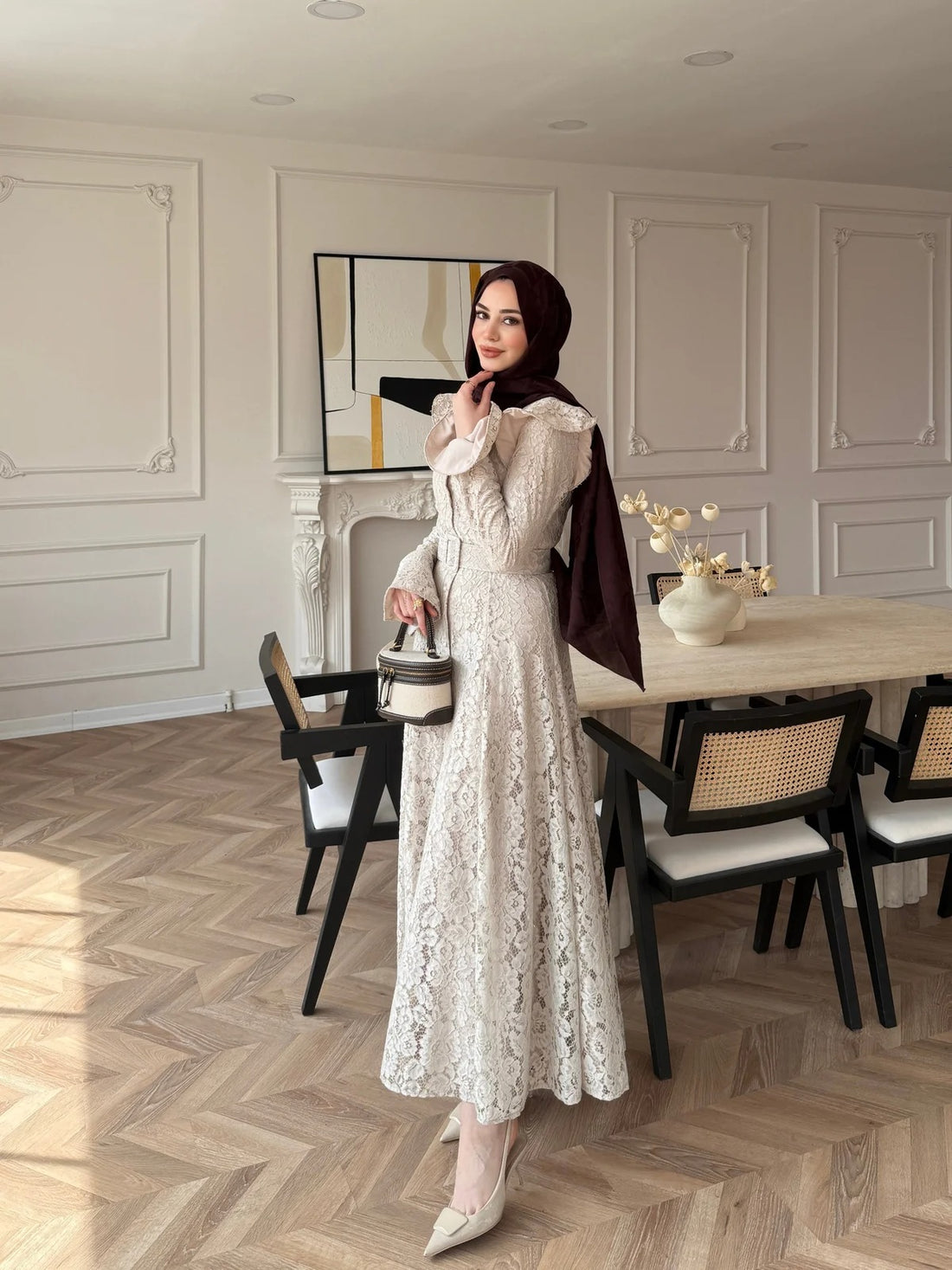 Dantel Detaylı Kuşaklı Maksi Elbise - Bej