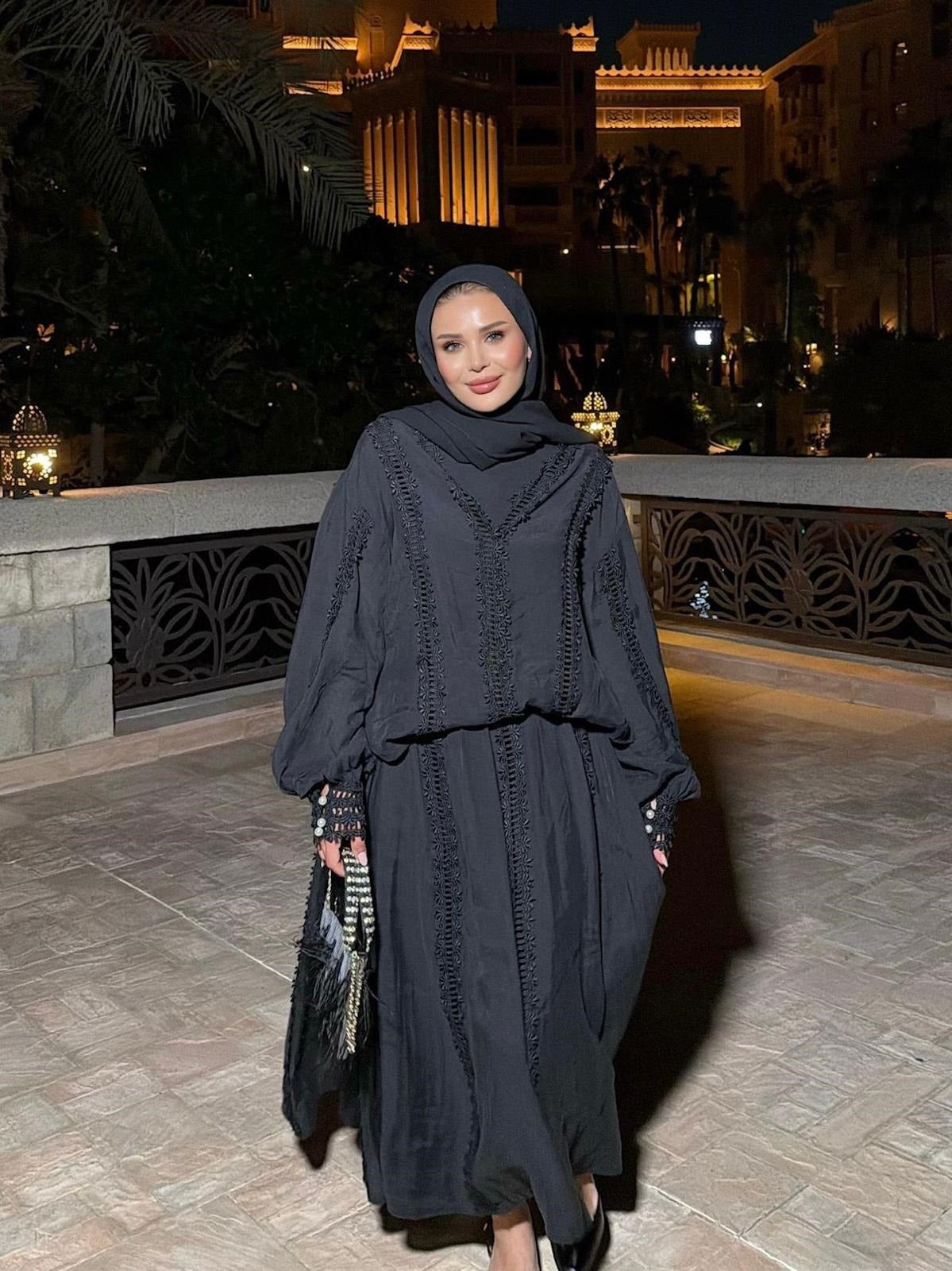 Lace Trim V-Neck Oversized Top & Flared Maxi Skirt Co-ord Set - Black