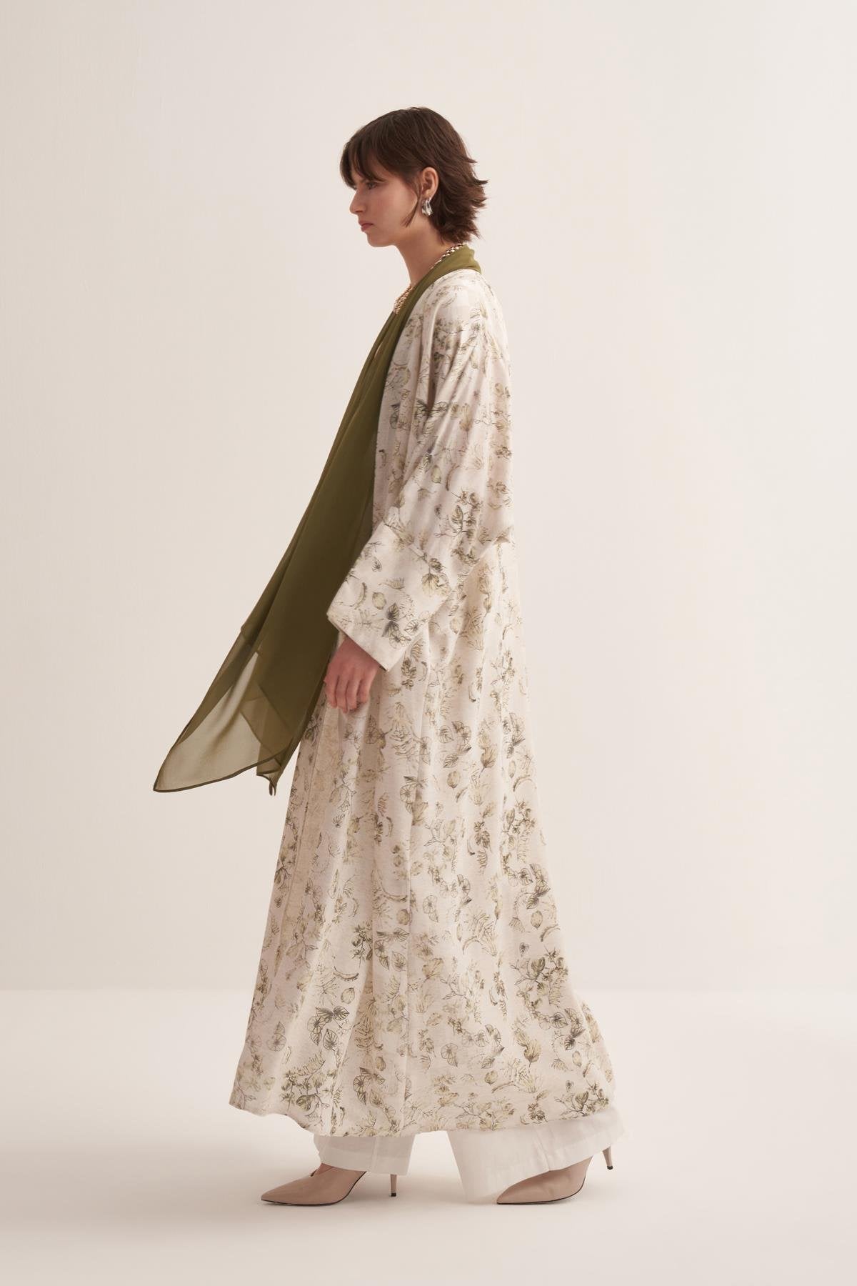 Linen Touch Green Floral Patterned Abaya - sonafey