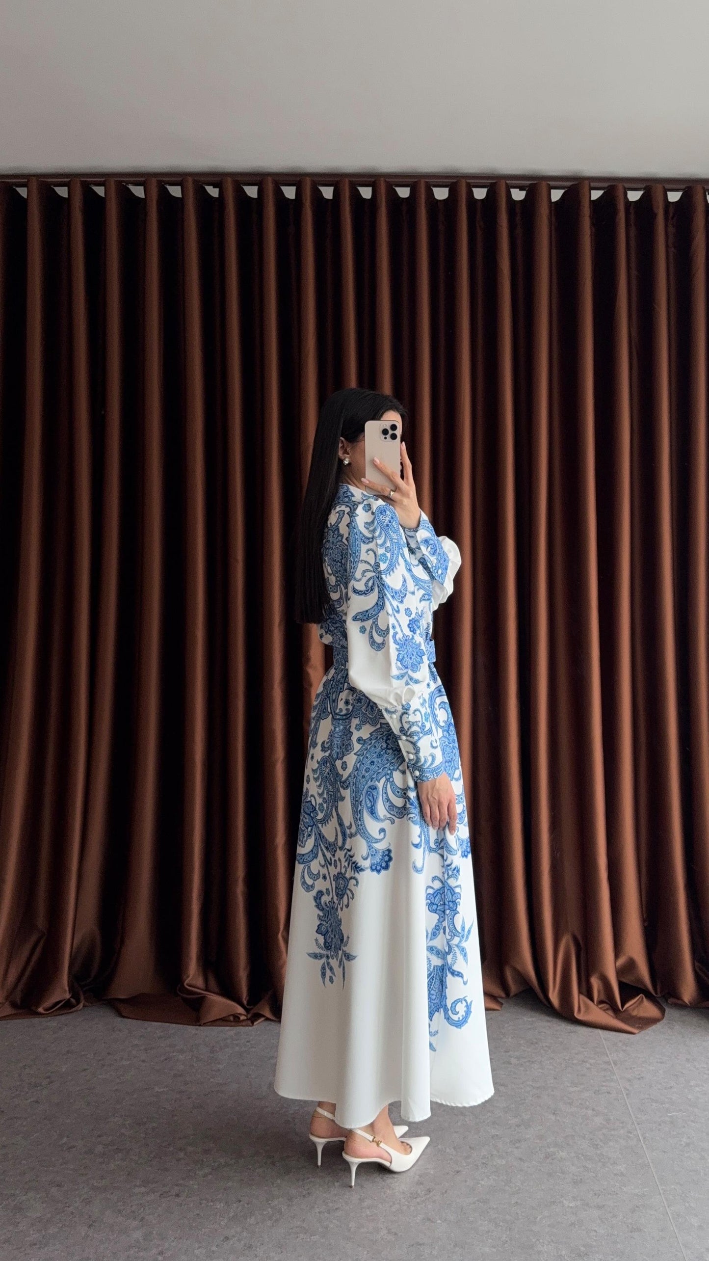 Chic Blue Scarf Pattern Maxi Dress