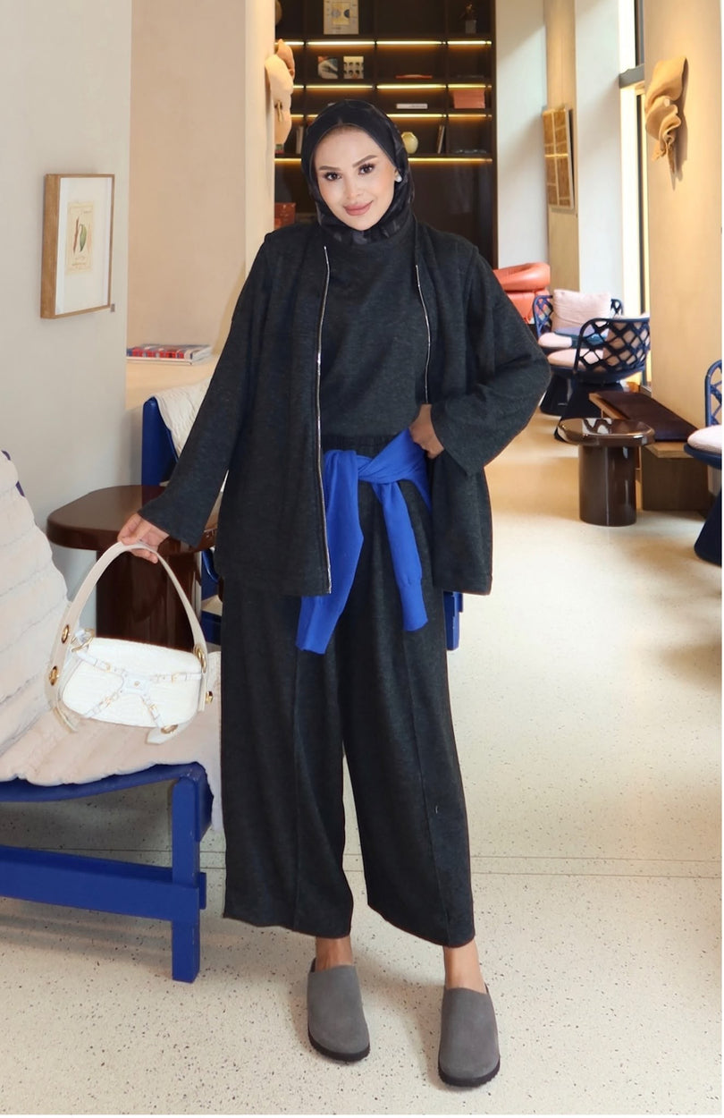 Three-piece knit cardigan top and pants set Charcoal – hero