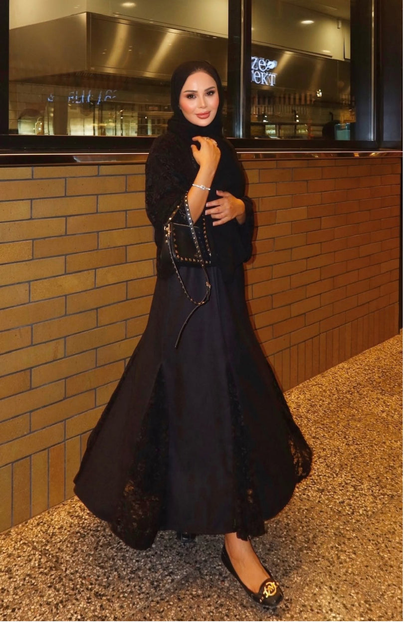 Velvet lace-detail top and maxi skirt set in Black – hero