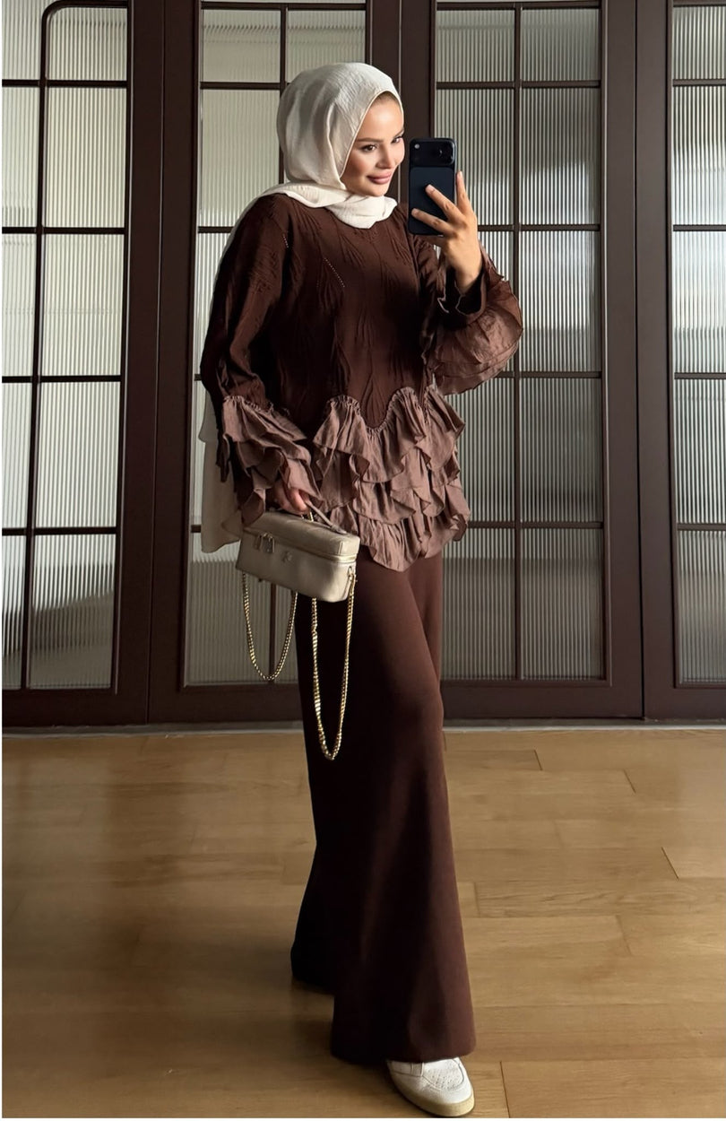 Brown ruffle detail knit top and trousers set - full