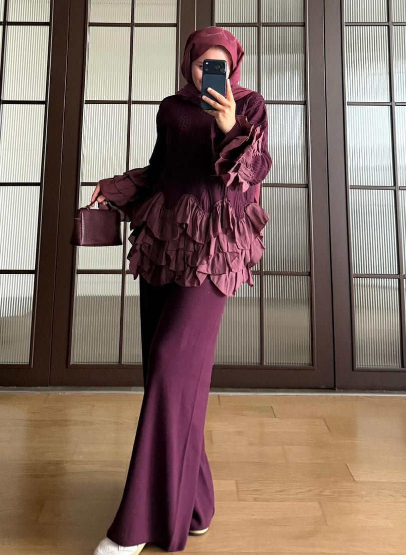 Plum ruffle detail knit top and trousers set - standing