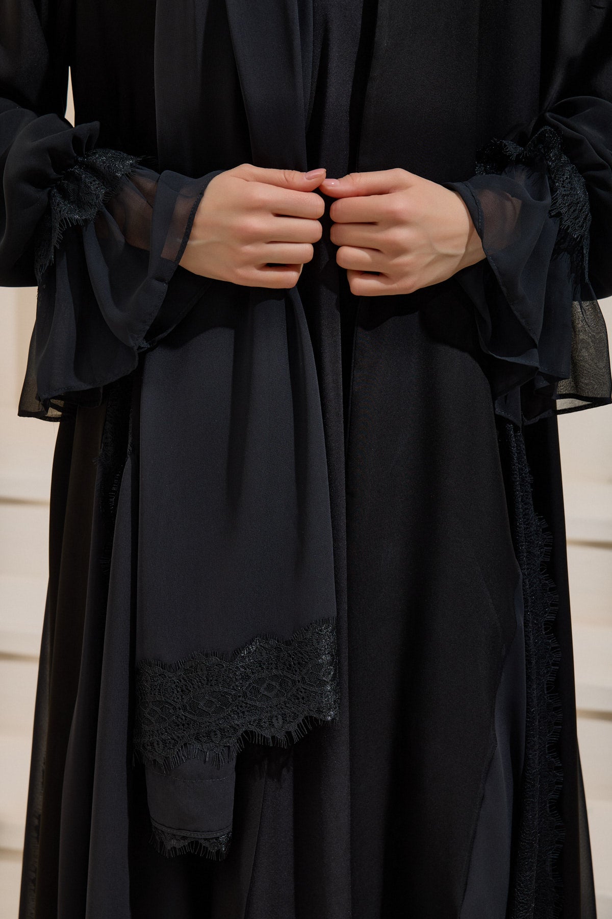 Black Chiffon and Lace Detailed Abaya and Shawl Set - sonafey