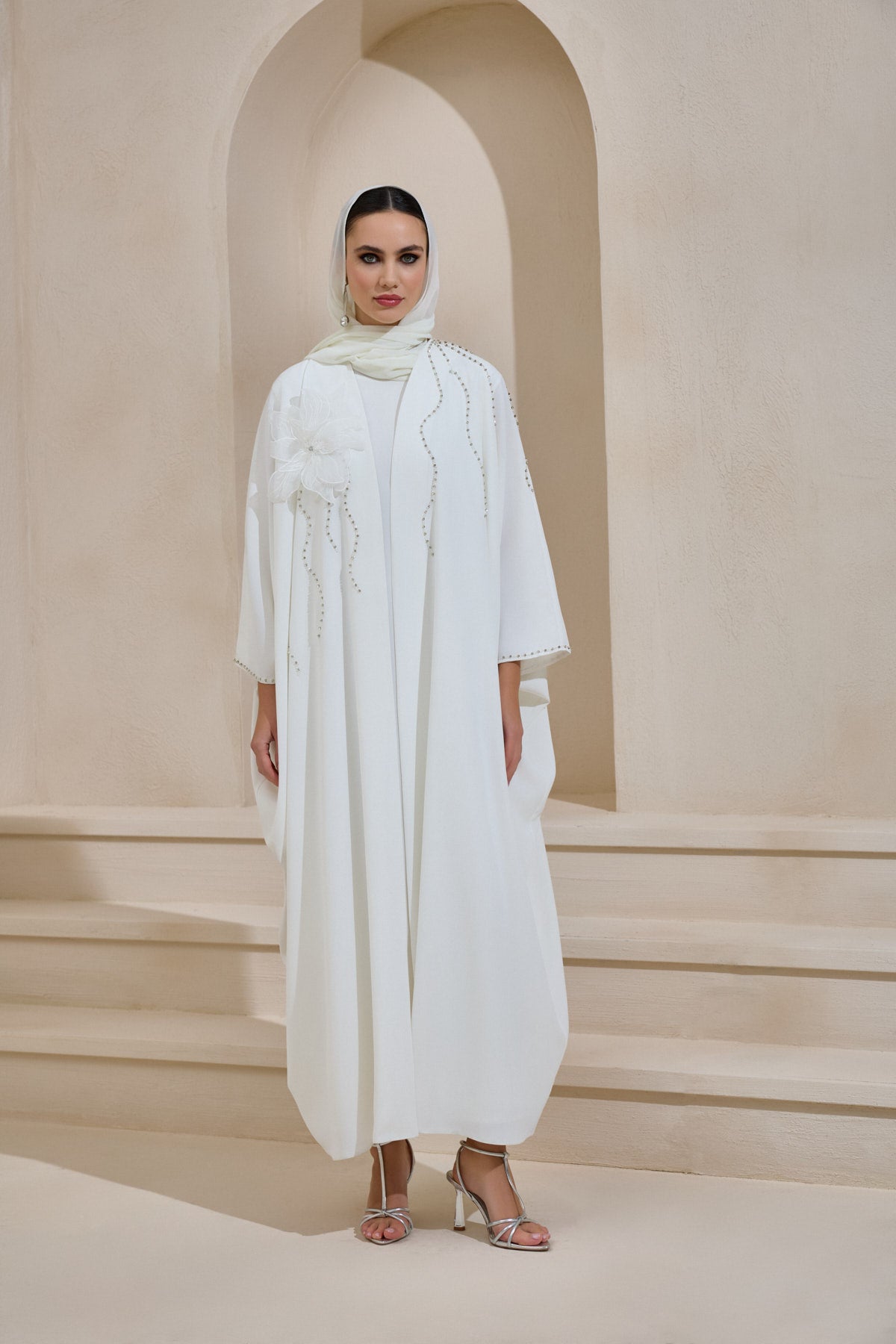 White Crystal Embellished Flower Abaya - sonafey