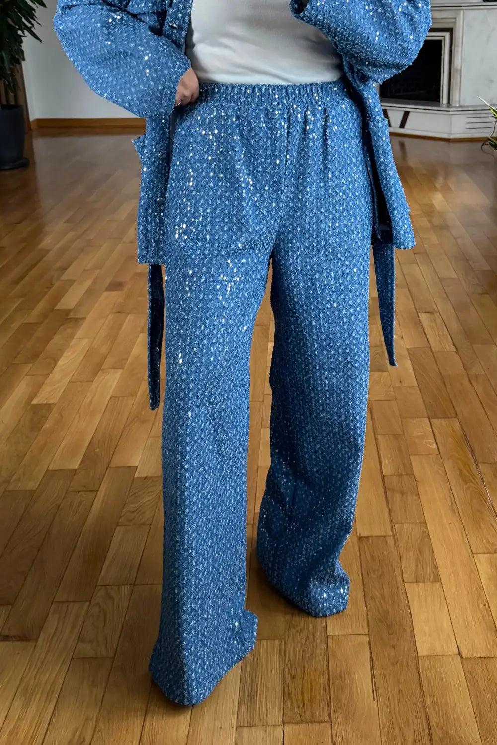 Blue sequin detail denim jacket and trouser two-piece set – trouser detail
