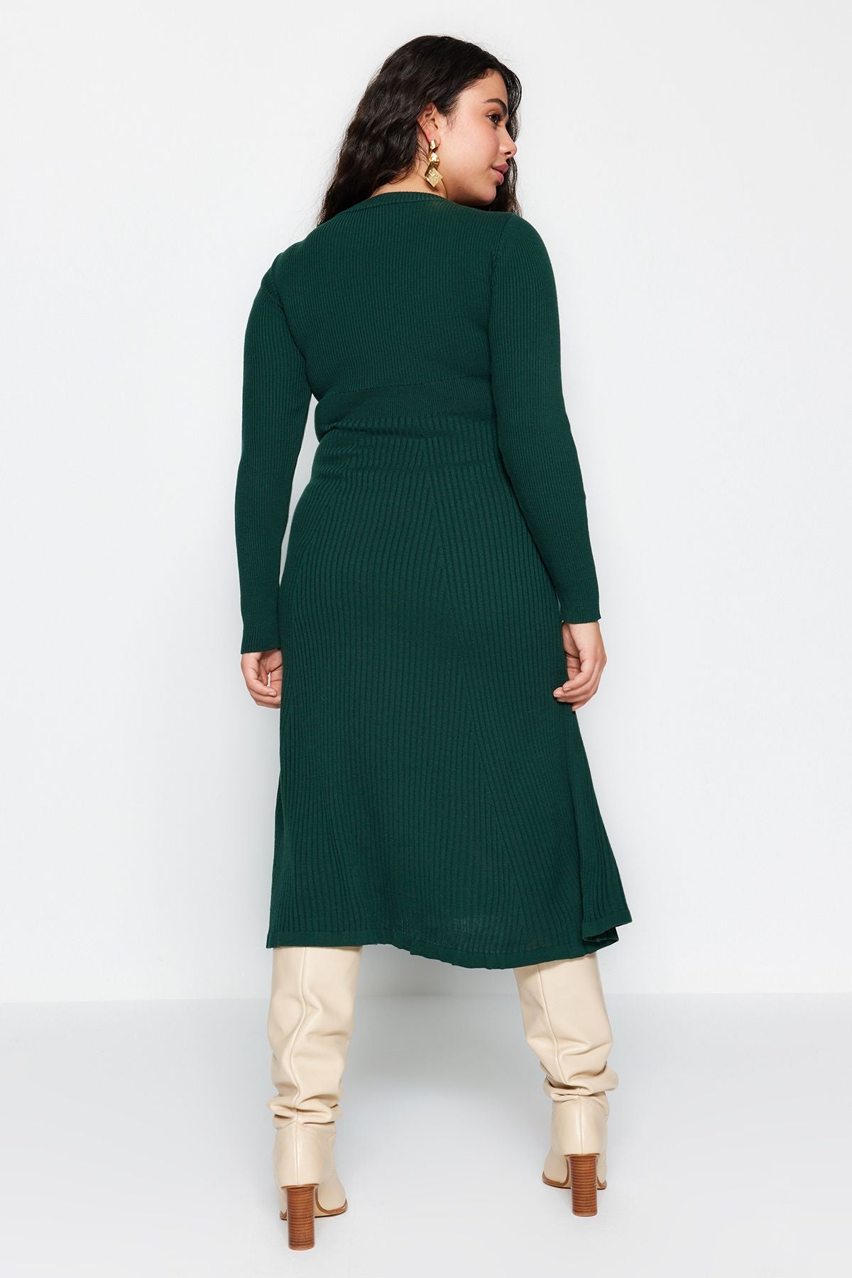 Curve Emerald Green Ribbed Crew Neck Midi Knit Plus Size Dress