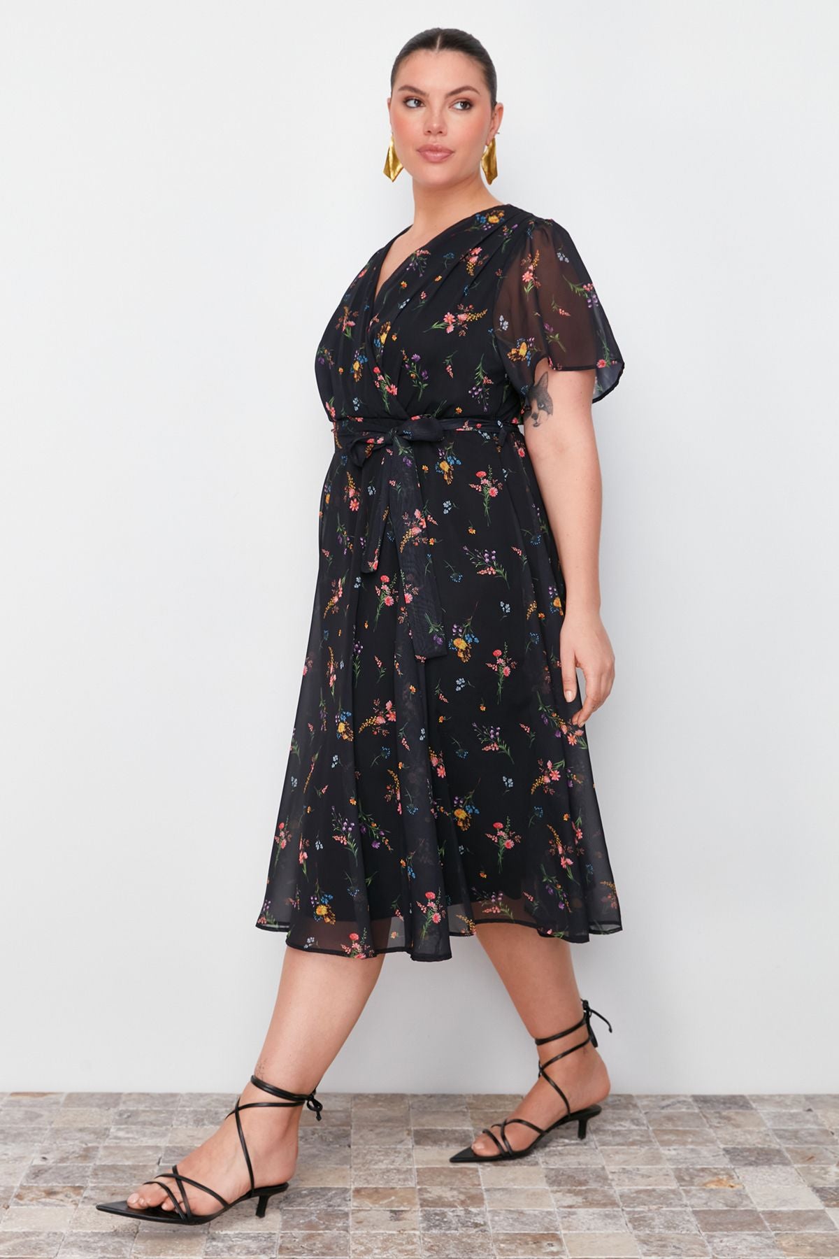 Curve Multicolor Floral Chiffon Wrap Woven Dress