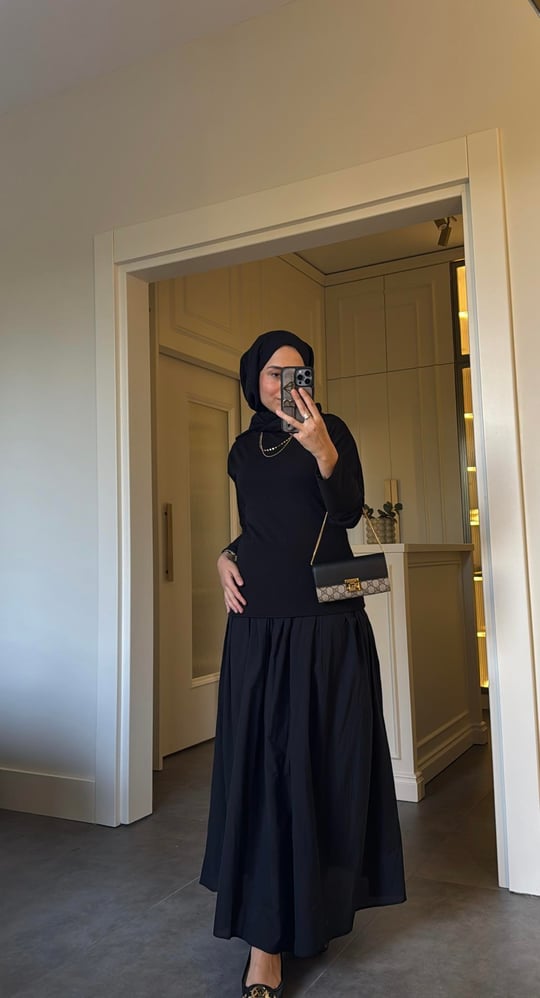 Fitted Bodice Black Poplin Dress