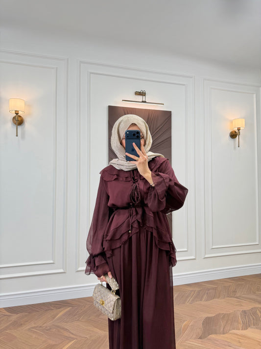 Ghalia Chiffon Two-Piece Set with Trousers – Burgundy