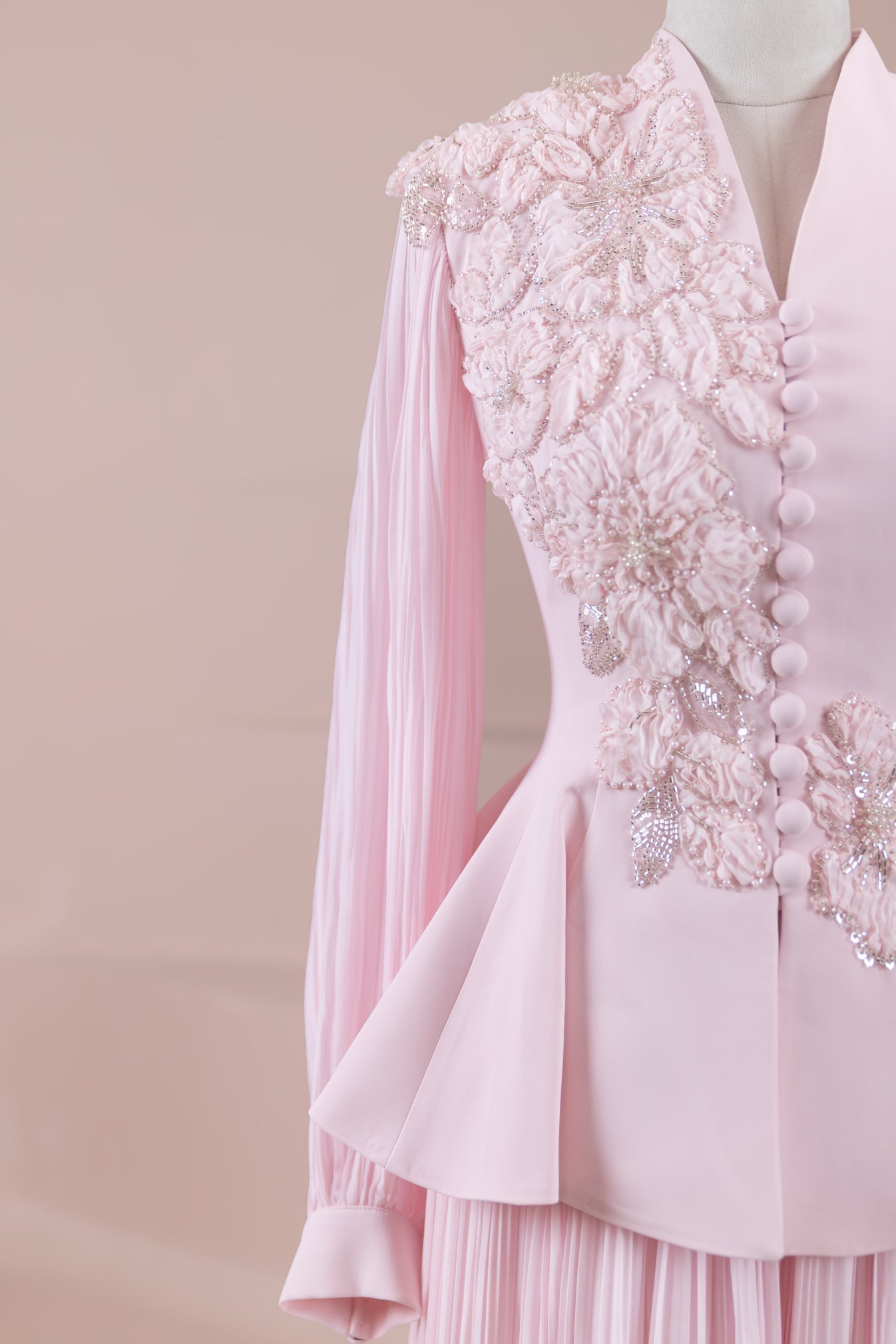 Limited Collection Peplum Jacket & Pleated Maxi Skirt Set – 3D Floral Embroidered Evening Ensemble