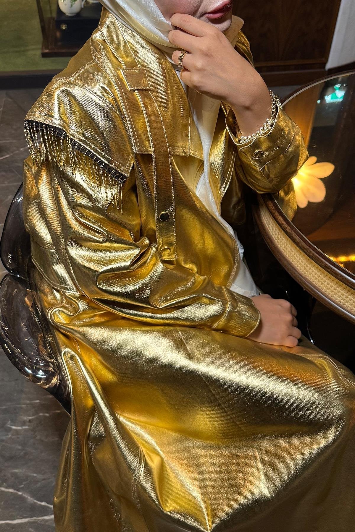 Gold Set with Metallic Skirt and Shoulder Stone Details